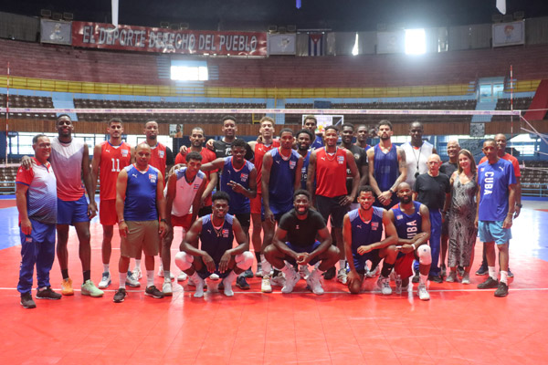 Cuba define equipo para inicio de la VNL